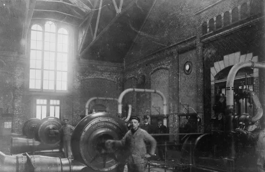 Salle des machines de la Westergasfabriek